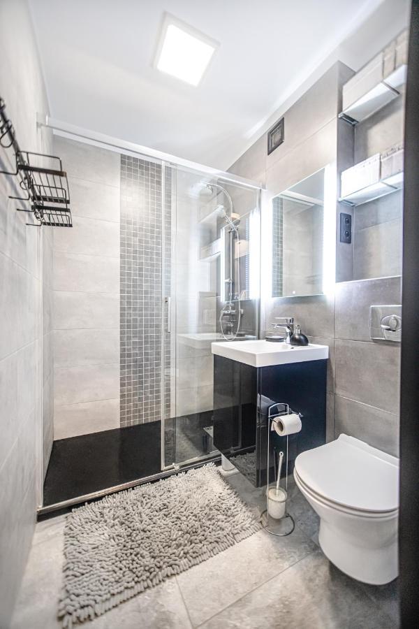 Charming Apt Next To Lazienki Park And City Center Варшава Экстерьер фото